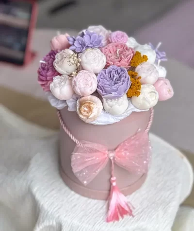 Birthday Flower Candle Box – Handmade Soy Wax Floral Surprise