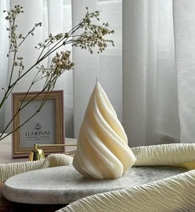 Handmade Swirl Candle-  Decorative Candle with Custom Scents