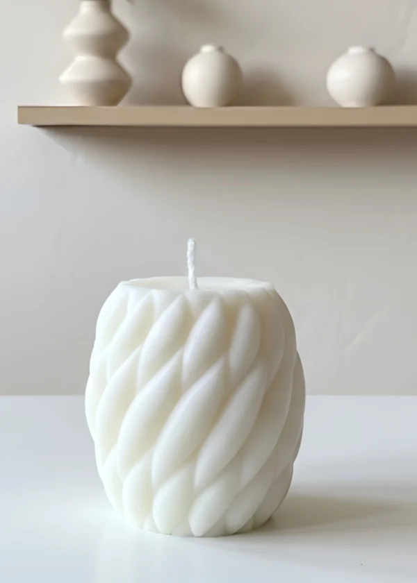 Large braided candle – a highlight for your home